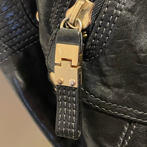 Juicy couture leather shoulder bag - Picture 4 of 9